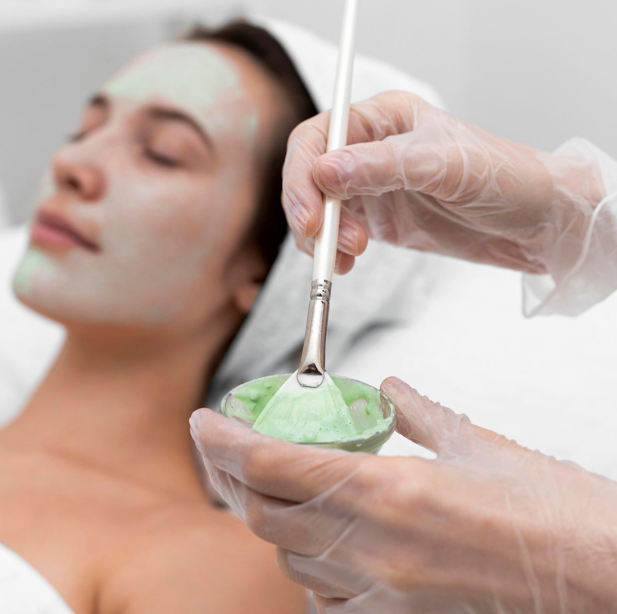 An Overview of Enzyme Peels for Your Face